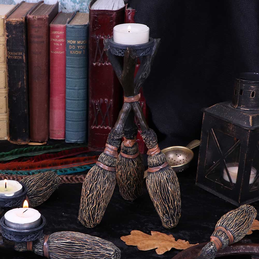 Broomstick Tea light holder