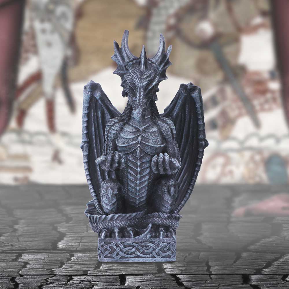 Dragon Oath Pen Holder